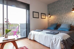 客房 (Kess) | 特色装修、特色家居、隔音、熨斗/熨板