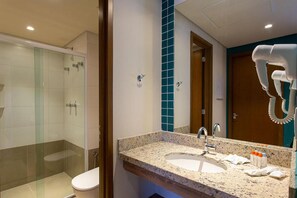 Douche, articles de toilette gratuits