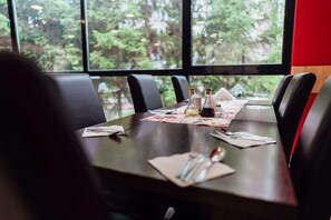 Dining - Emiran (Sarajevo)