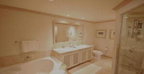 Bathroom - Sugar Hill Tennis Village B306 by Altman (Holetown)