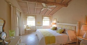 Penthouse | 2 sovrum och sängtillbehör av högsta kvalitet