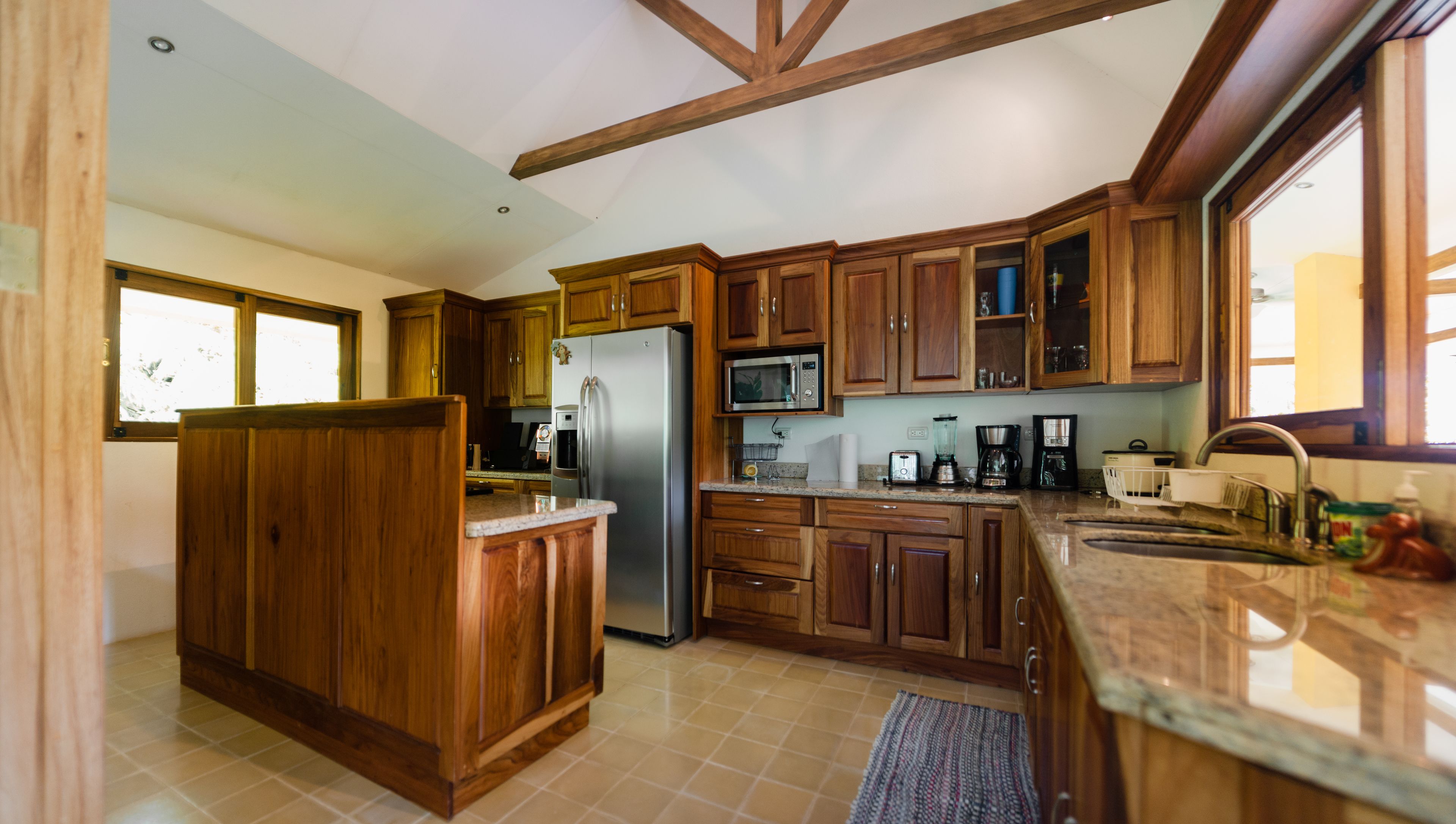 Deluxe Villa, Multiple Bedrooms, Private Pool, Mountainside | Private kitchen | Fridge, microwave, coffee/tea maker, toaster