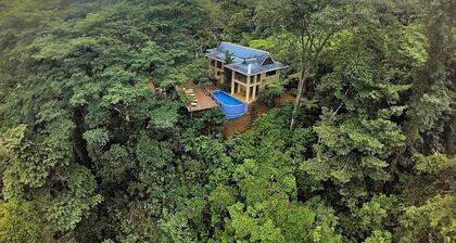 Monos Locos - Portasol Vacation Rental