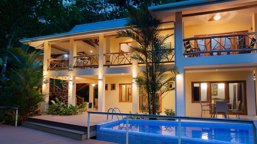 Monos Locos - Portasol Vacation Rental