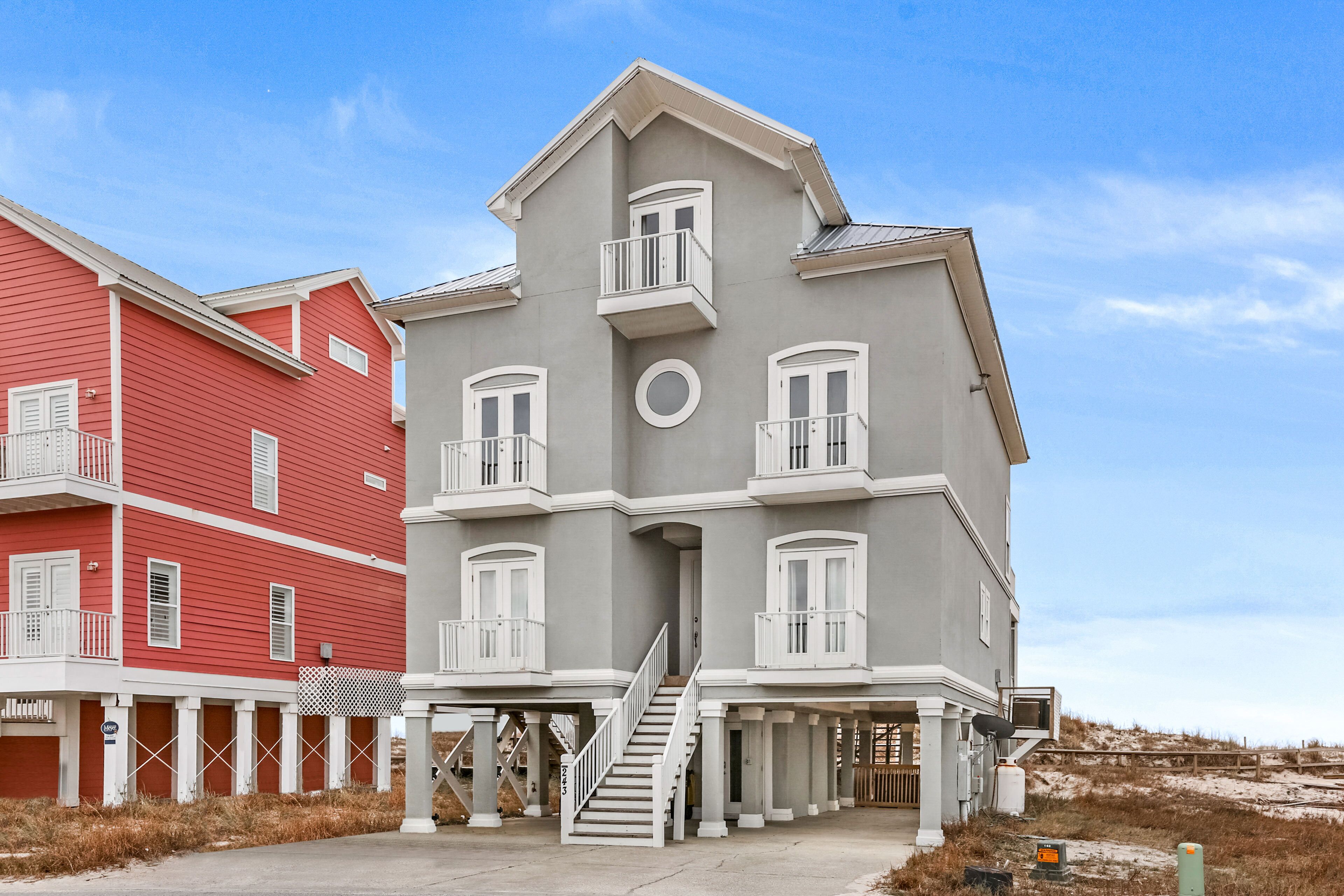 Entrada al alojamiento