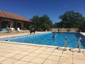 Piscina externa