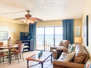 Deluxe Condo, 1 Bedroom (1.5 Bathrooms / Washer/Dryer) | Individually decorated, individually furnished, laptop workspace - Summit Beach Resort by H2O VR (Panama City Beach)