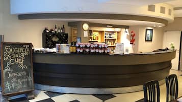 Bar (en la propiedad)