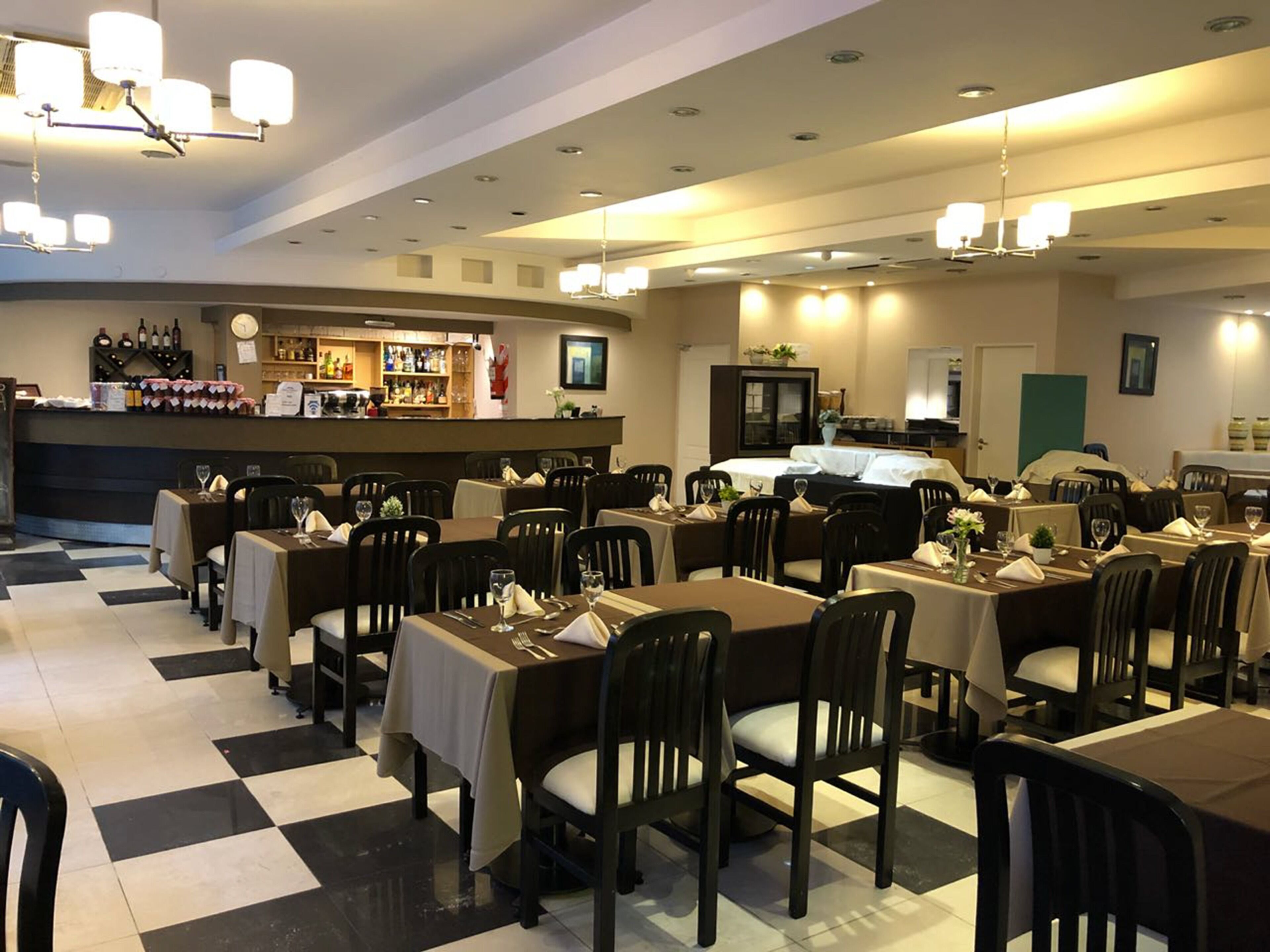 Desayuno buffet incluido todos los días 