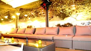 Terrace/patio - Logis Hotel Au Floridor (Thann)