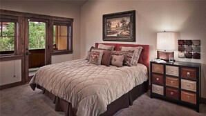 Rumah, 5 kamar tidur | 5 kamar tidur, setrika/meja setrika, Wi-Fi gratis, dan seprai linen