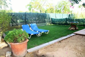 Villa, 1 Schlafzimmer, Erdgeschoss (Sabina 10 ) | Bügeleisen/Bügelbrett, kostenloses WLAN, Bettwäsche
