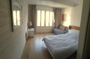 Tweepersoonskamer | Een strijkplank/strijkijzer, gratis wifi, beddengoed