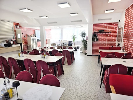 餐厅. 伊洛曼齐北方之星酒店