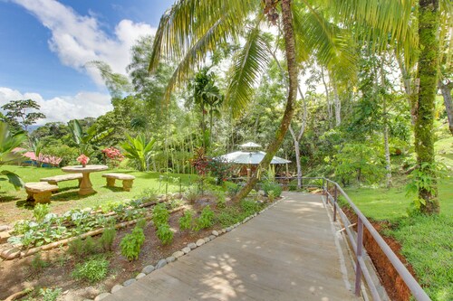Valley of Dreams Eco Lodge Room