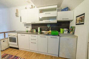 冰箱、烤箱、炉灶、茶具/咖啡用具