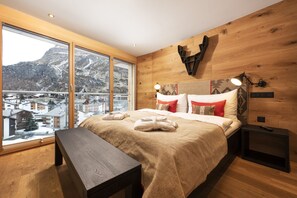 4 bedrooms, iron/ironing board, free WiFi, bed sheets - Nepomuk: Luxury 5Star Chalet includes 3 apartments with heated outdoor-pool (Zermatt)