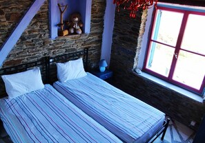 House, 2 Bedrooms (Chromata) | Egyptian cotton sheets, down comforters, individually decorated - Villette Adonis (Andros)