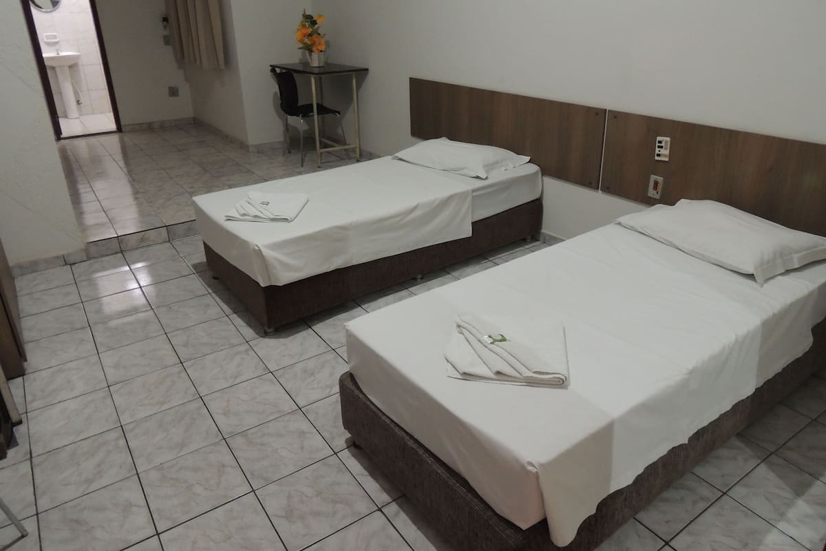 Free WiFi, bed sheets