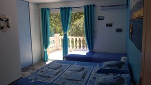 4 chambres, fer et planche à repasser, Wi-Fi gratuit, draps fournis