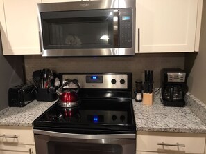 Oven, stovetop, dishwasher, coffee/tea maker