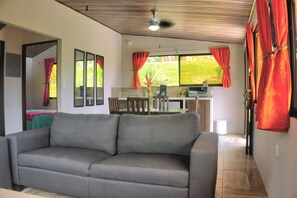 Lodge 1 | Living area
