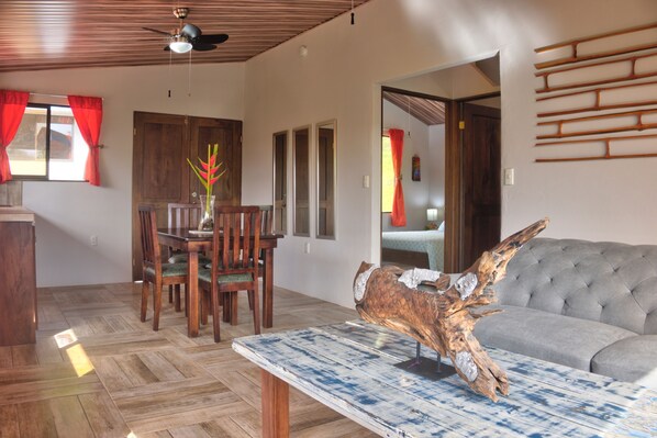 Lodge 2 | Living area