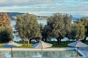 Private Pool Junior Suite Sea View | Ausblick vom Zimmer