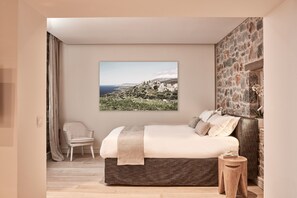 Minibar, in-room safe, desk, soundproofing - 100 Rizes Seaside Resort - Small Luxury Hotels of The World (East Mani)