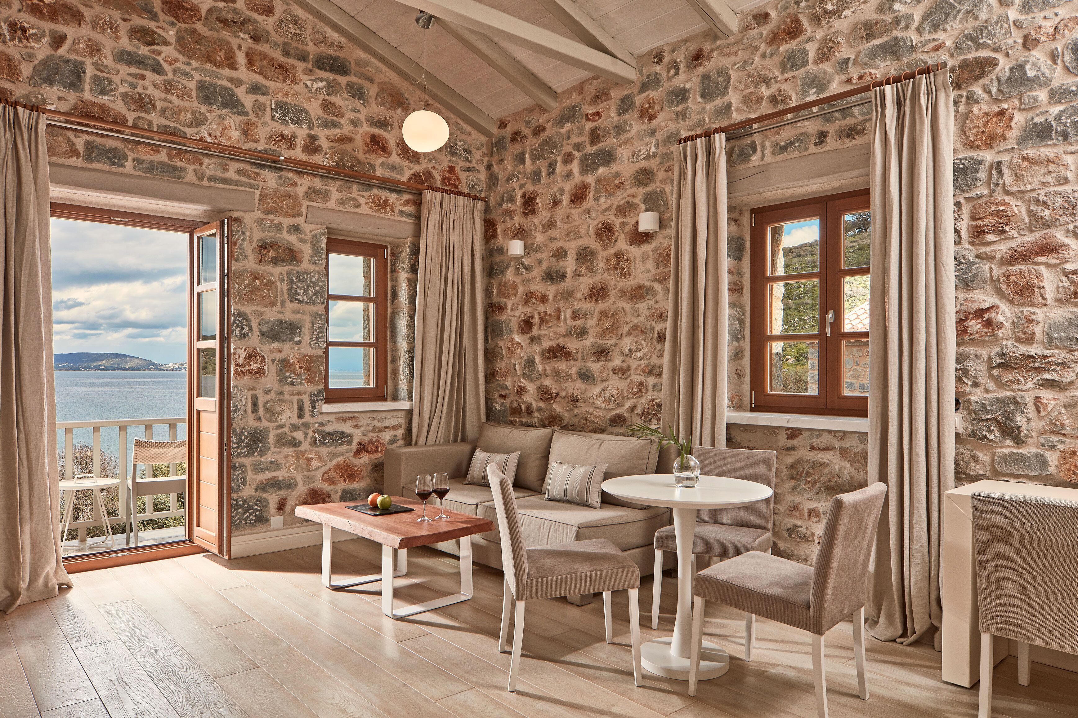 upbeat one bedroom suite sea view | living area | lcd tv