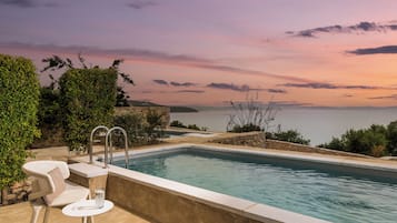 Private Pool Honeymoon Suite Sea View | Hồ bơi riêng