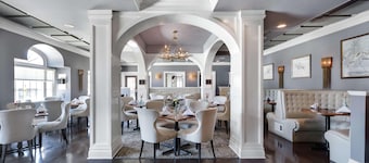 The Sire Hotel Lexington,tapestry Collection by Hi