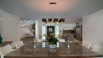Villa | Private kitchen | Full-sized fridge, microwave, oven, stovetop