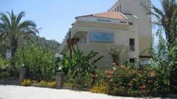 Pemandangan dari properti