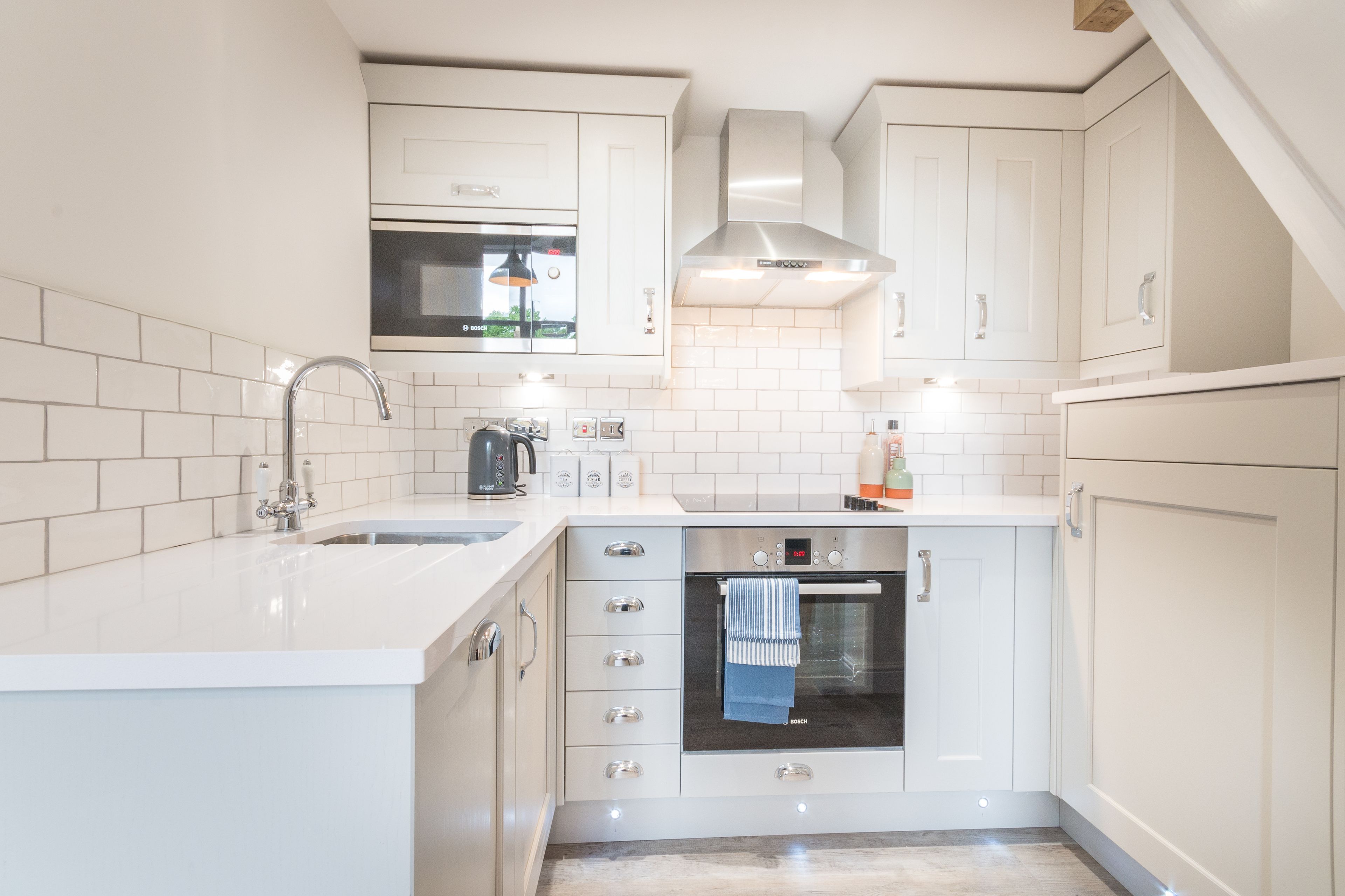 Courtyard Apartment | Private kitchen