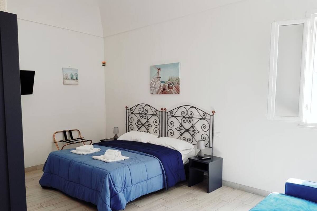 Iron/ironing board, rollaway beds, free WiFi, bed sheets
