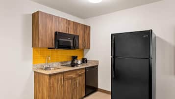 Premium bedding, pillow-top beds, desk, laptop workspace