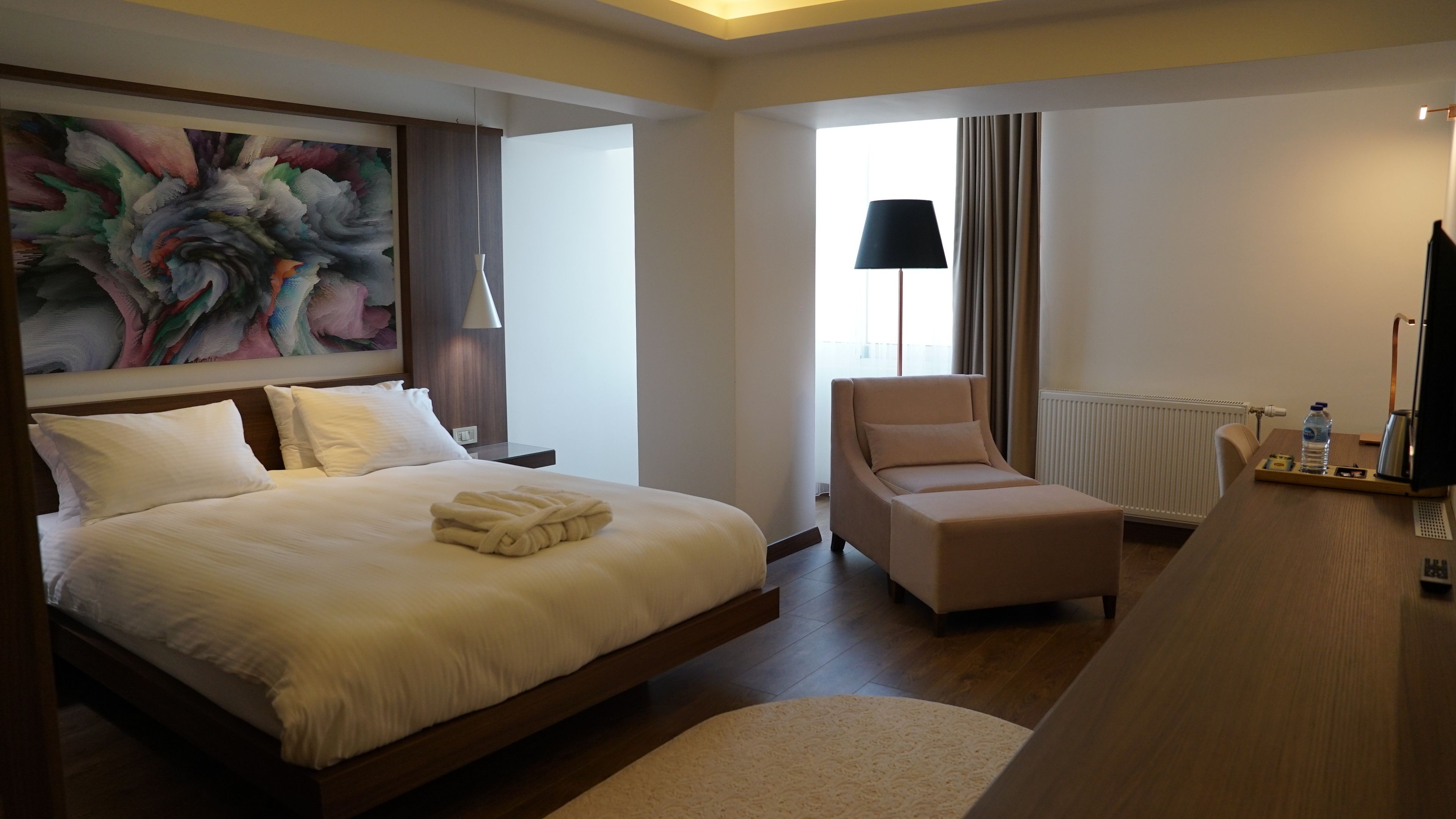 Egyptian cotton sheets, minibar, in-room safe, individually decorated