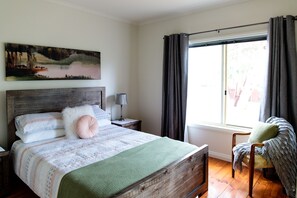 2 bedrooms, blackout drapes, iron/ironing board, bed sheets