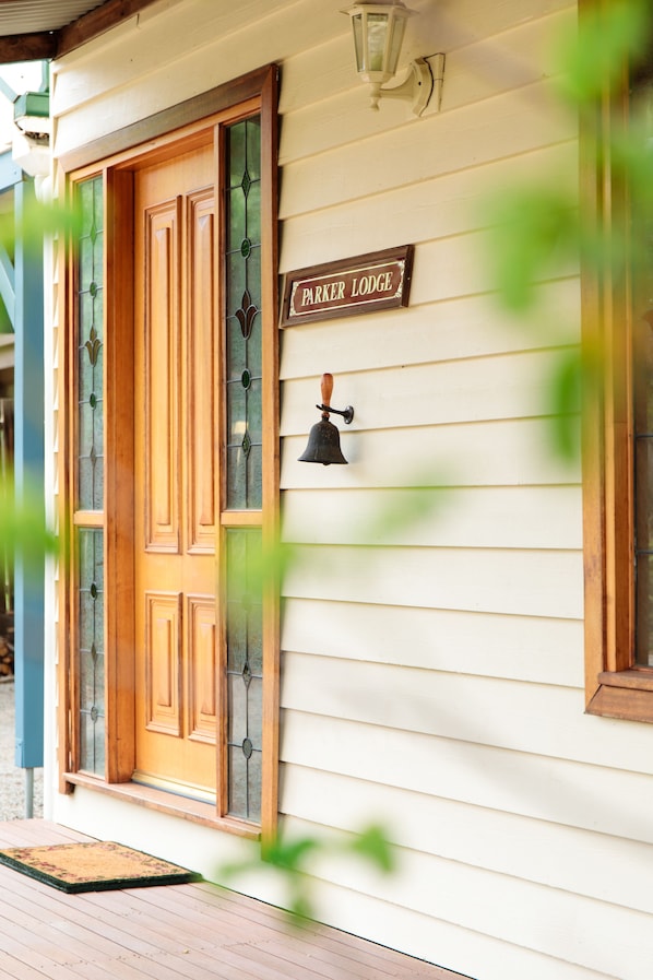 Property entrance - Parker Lodge Maldon (Maldon)