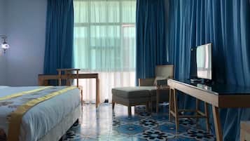 Suite familiar (Family Double Room) | Insonorización, tabla de planchar con plancha y wifi gratis