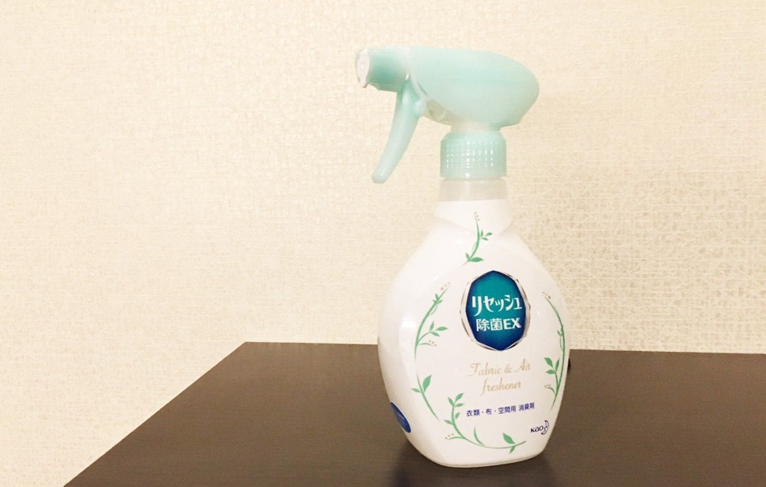 down duvets, laptop workspace, free wifi, bed sheets