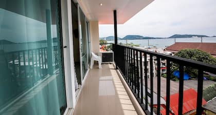 OYO 118 Beach Walk Stay