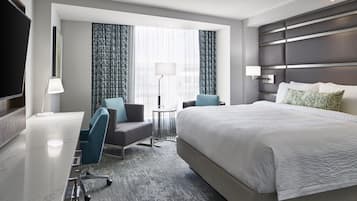 Premium bedding, in-room safe, desk, laptop workspace