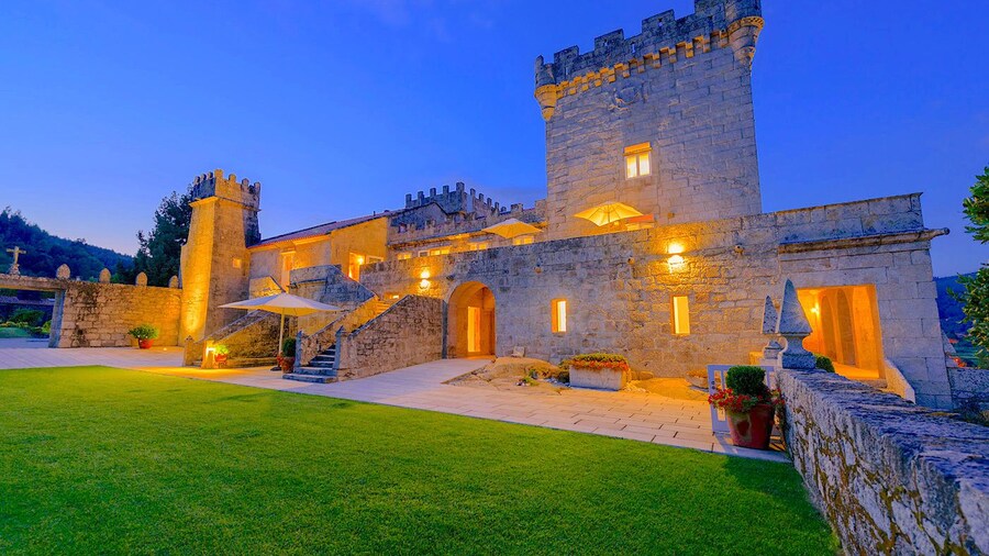 Torre de Tebra