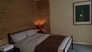 Basic House | 1 bedroom, premium bedding, iron/ironing board