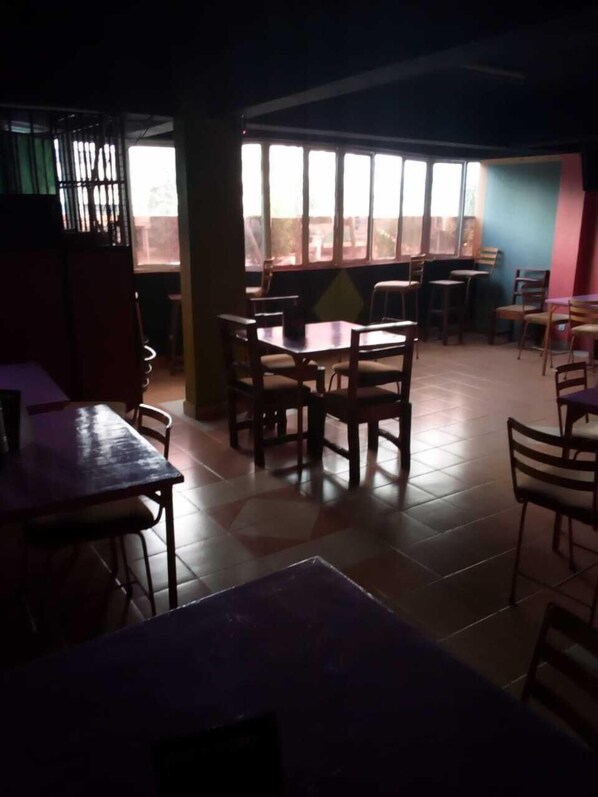 Bar (en la propiedad)