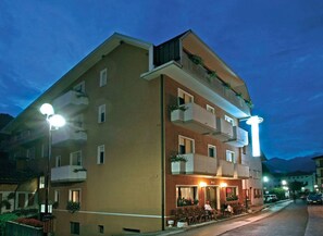 Exterior - Albergo Miramonti (Arta Terme)