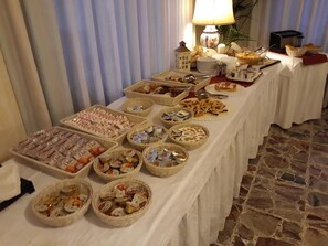 Buffet - Albergo Miramonti (Arta Terme)