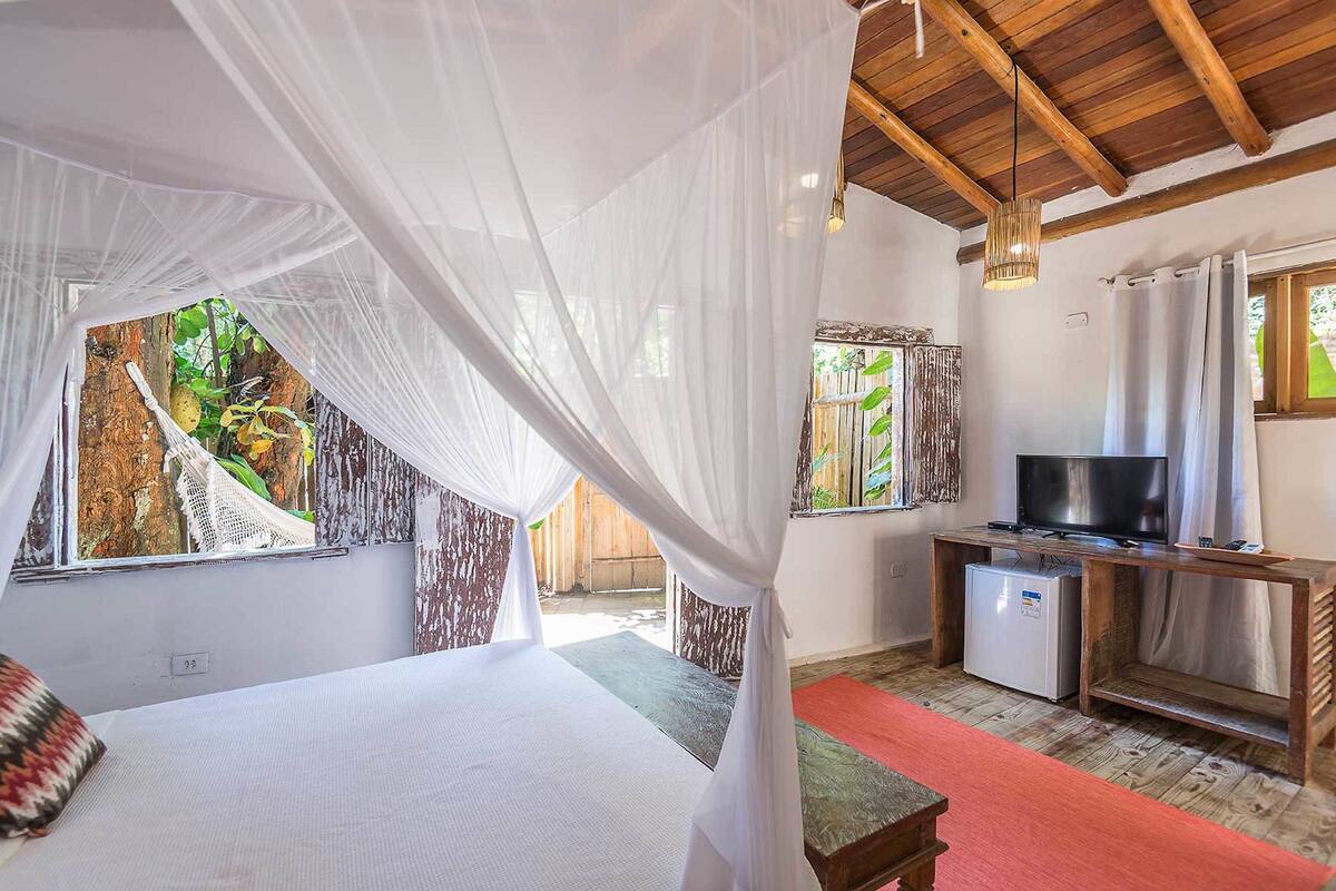 Superior Chalet, 1 Queen Bed, Non Smoking